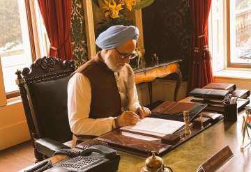 anupam kher as dr manmohan singh