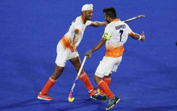 CWG 2018: India score two late goals to pip England, top Pool B