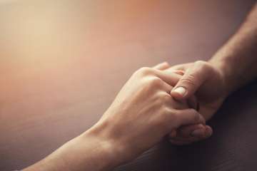 Men's hand grip strength predicts marriage prospects