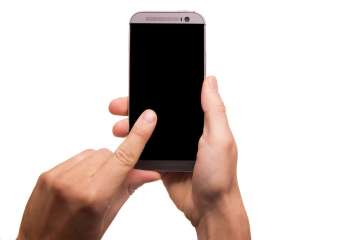 Smartphone overuse akin to substance abuse: Study