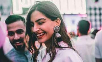 Here’s what Sonam Kapoor has to say on marriage rumours with Anand Ahuja 