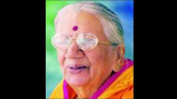 yamunabai waikar passes away