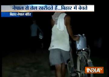 India TV Exclusive: Petrol, diesel being smuggled from Nepal into Bihar, sold at lower prices