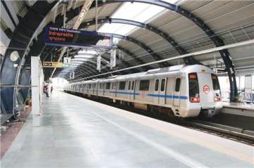 CISF personnel thrash metro station manager, services on Blue Line temporarily affected