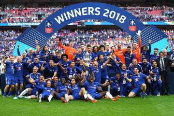 Chelsea beat Manchester United to win the FA Cup