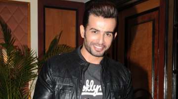 It's easy to typecast and stereotype an actor on televisions, says Jay Bhanushali