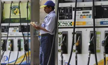 Petrol, diesel prices rose for the 12th consecutive day on Friday, May 25. (Photo for representation)