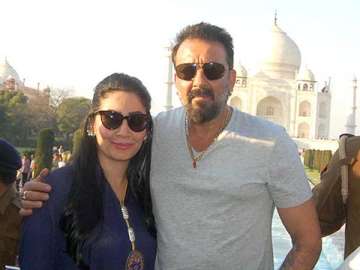 Sanjay Dutt's wife Maanayata takes care of his debut production in his absence