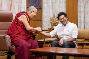 Sachin Tendulkar meets the Dalai Lama
