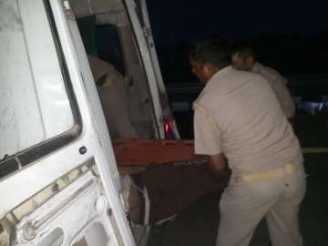 UP: 6 killed, 3 critical after roadways bus crashes into stationary college bus on Agra-Lucknow Expressway