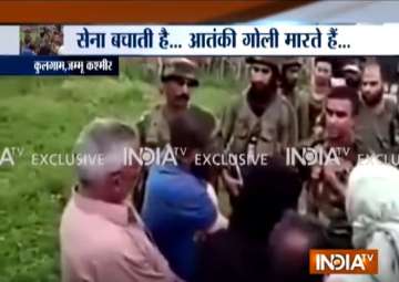 Indian Army explains to people of Kashmir how Pakistan-backed gang of stone-pelters are destroying peace in valley