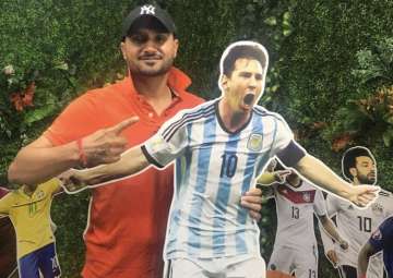 Harbhajan Singh, Lionel Messi