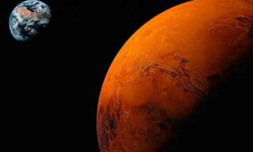 Mars, Earth