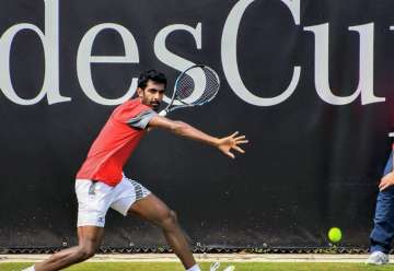 Prajnesh misses clash with Roger Federer after losing 2nd round in Stuttgart