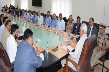  
Governor Narinder Nath Vohra reviewed a wide range of security management issues relating to the State with senior Civil, Police, Central Police, Army and Central Intelligence Agency officers in a meeting held at the Raj Bhavan at Srinagar on Wednesday.