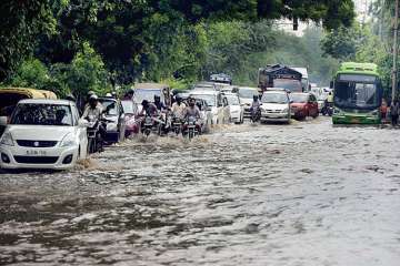 Heavy rain in Delhi-NCR Live Updates