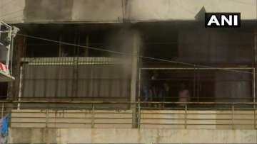 Fire breaks out in a five-storey building in Mumbai