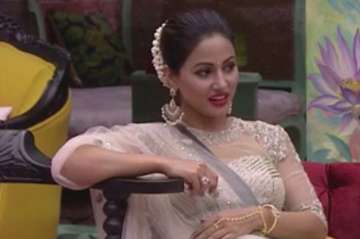 After being accused of jewellery fraud, Hina Khan sends counter legal notice 