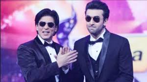 Shah Rukh Khan, Ranbir Kapoor dance to Gal Mithi Mithi Bol at Akash-Shloka engagement, video goes vi