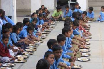 13 children hospitalised after consuming mid-day meal in Delhi 