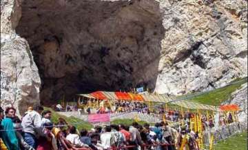 Amarnath Yatra resumes from Pahalgam route.