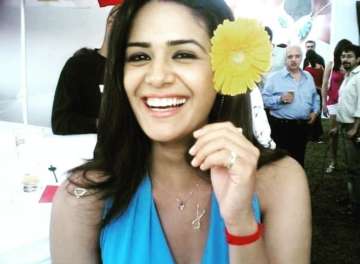 mona singh