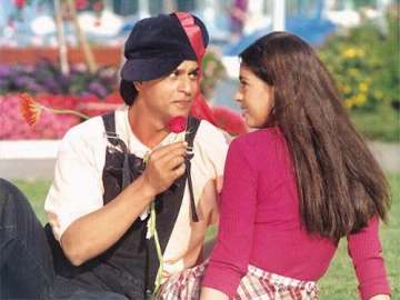 juhi chawla with shah rukh khan 