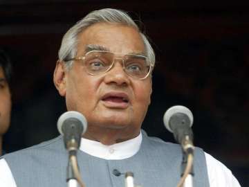 atal bihari vajpayee poems