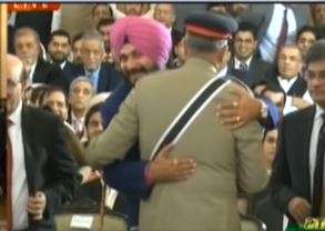 Sidhu hugs Pakistan Army chief