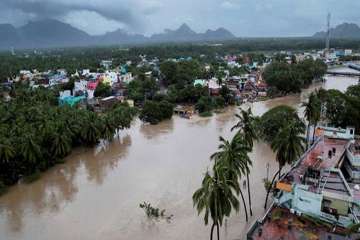 Several dams in Kerala have been overflowing due to floods 