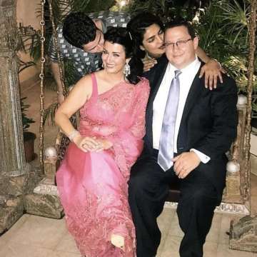 Priyanka Chopra with Nick Jonas and his parents