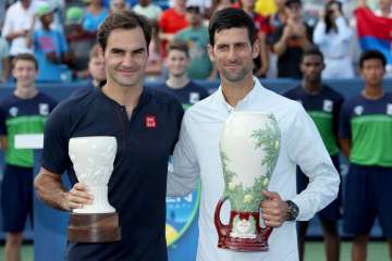 Roger Federer, Novak Djokovic headline rosters for Laver Cup in Chicago