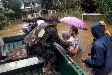 Kerala floods reliance foundation