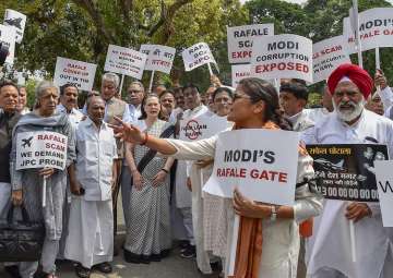 Sonia Gandhi-led opposition holds protest in Parliament premises