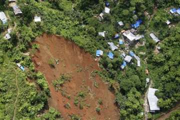 Death toll in Philippines landslides at 95