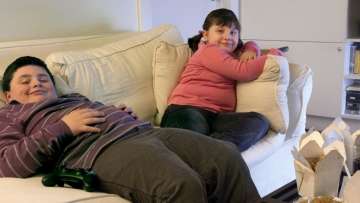 Unhealthy lifestyle living may be the reason of overweight kids