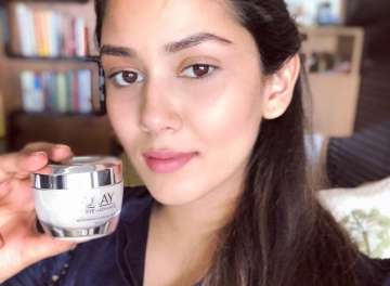 Mira Rajput faces heat online yet again for promoting anti-ageing cream on Instagram