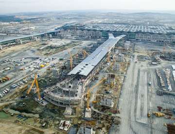 World's largest airport 'under one roof' to open in Istanbul 