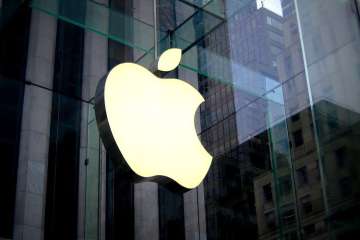 Apple inks $600 mn pact with Dialog Semiconductor to build a faster chip