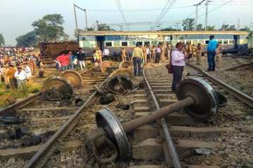 Farakka express derailed