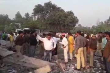 8 killed in blast at firecracker factory in Budaun