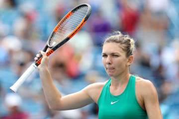 Top-ranked Simona Halep withdraws from WTA Finals