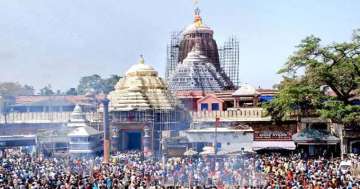 Policemen can't enter Puri's Jagannath temple with guns, shoes: SC