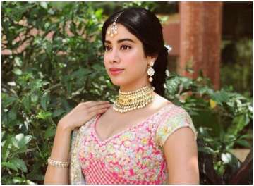 3 times Janhvi Kapoor wowed us for her ethnic sartorial style, see pics