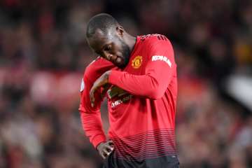 Dropped Lukaku set for time out of spotlight at Manchester United