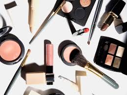 Festive fashion tips: Glow like a star with makeup essentials