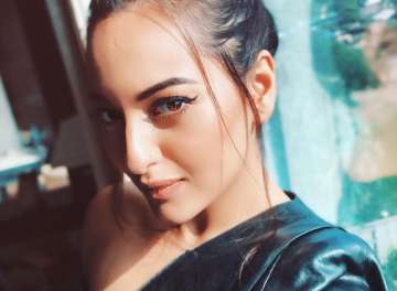 Sonakshi Sinha termed ‘unprofessional’ by Delhi organizers