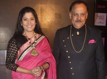  Alok Nath’s onscreen daughter Renuka Shahane opens up about him