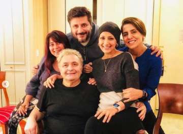 Rishi Kapoor, Neetu Kapoor catch up with Priyanka Chopra and Sonali Bendre in NYC