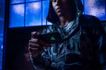 Razer Phone 2 with 5.7-inch QHD 120Hz display, wireless charging, Snapdragon 845 and 8GB RAM announc